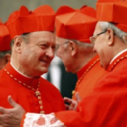 Nascido: 18 de Outubro de 1941, Lecco, Itália Ordenado padre a 28 de Junho de 1966 e bispo a 29 de Setembro de 2007